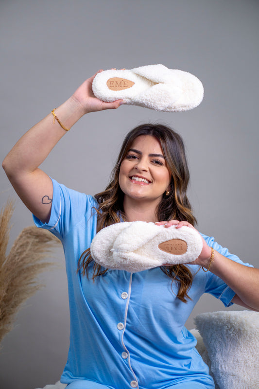 COMBO PANTUFA NUVEM + BODY SPLASH